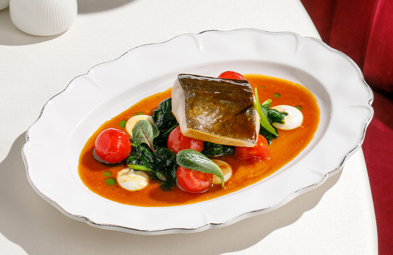 Заказ чёрная треска с томатами кимчи и шпинатом