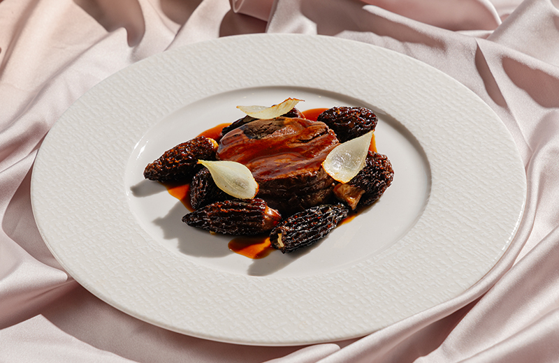 Заказать на дом филе миньон с фаршированными сморчками