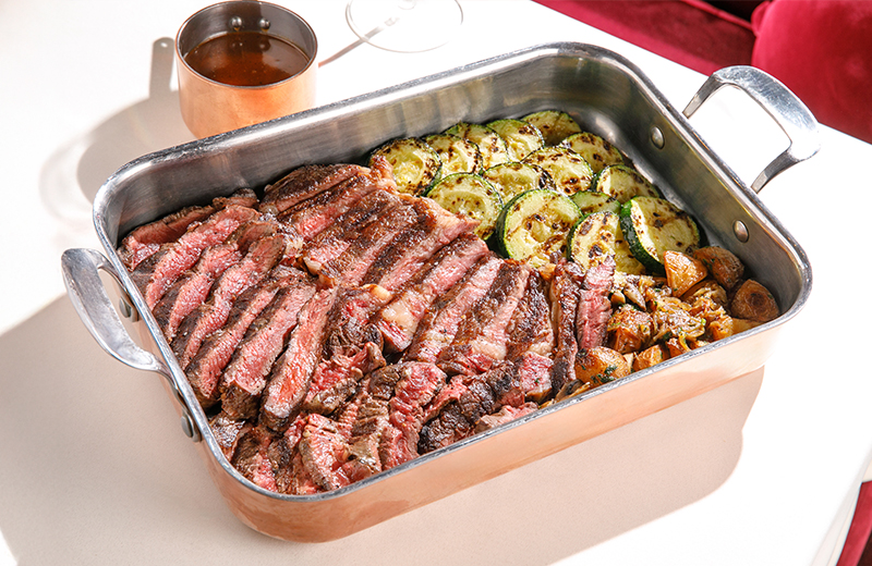 Заказать на дом мясное плато на гриле